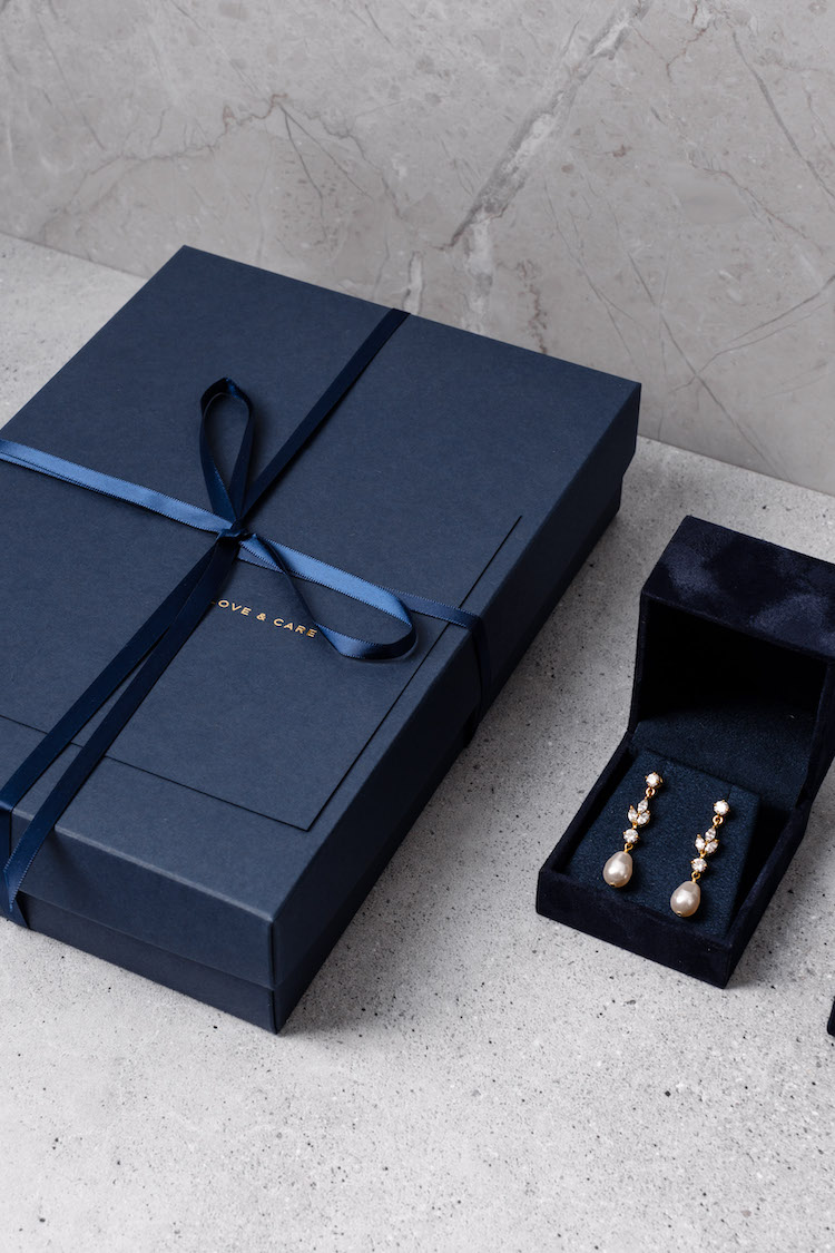 Tania-Maras_gift-boxes-3